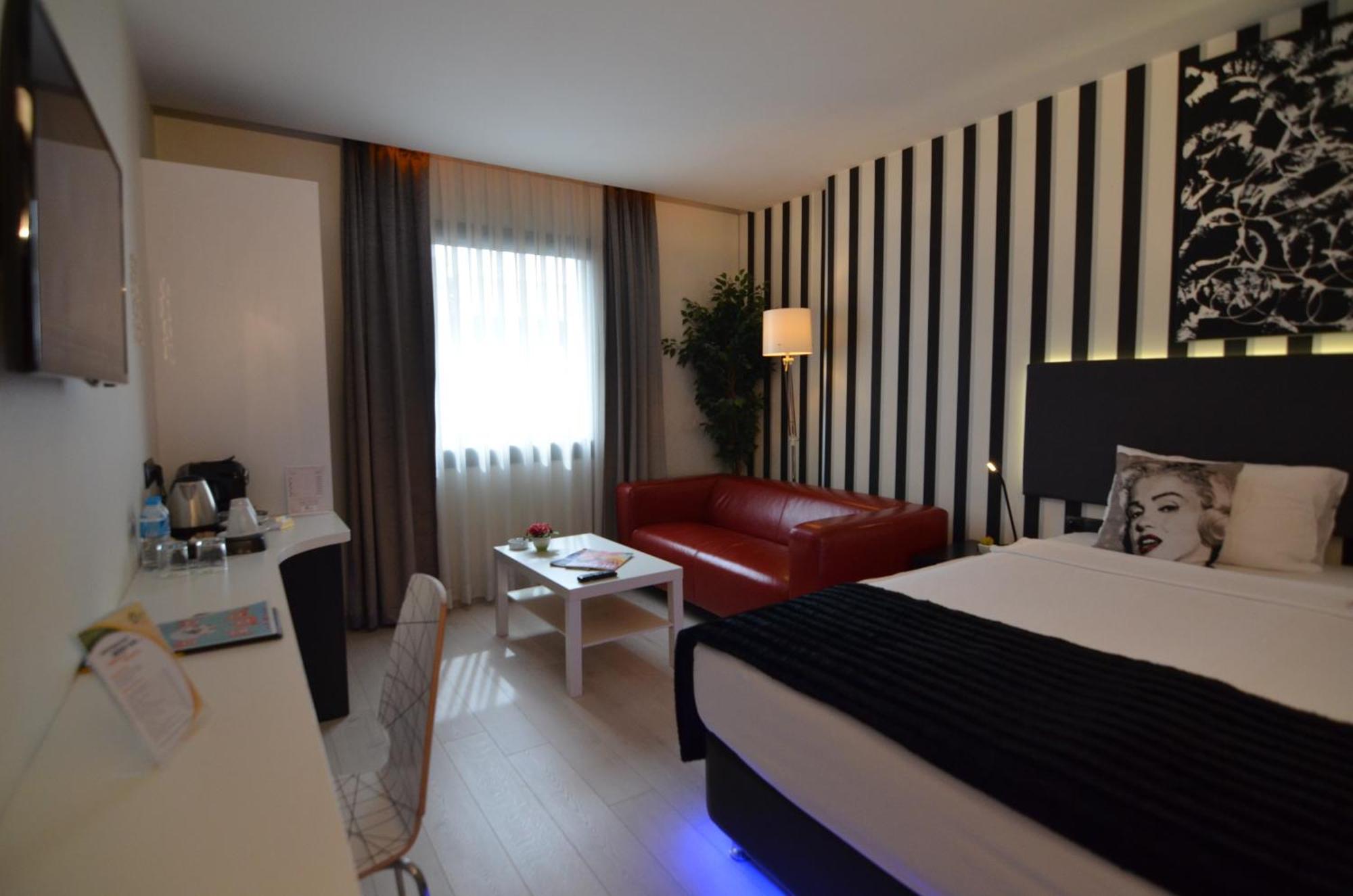 Tempo Fair Suites Provincia di Provincia di Istanbul Esterno foto